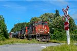 CN 4806 leads 559 at Rivière Hâtée